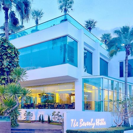 The Beverly Hills Hotel Nakhonratchasima Exterior foto